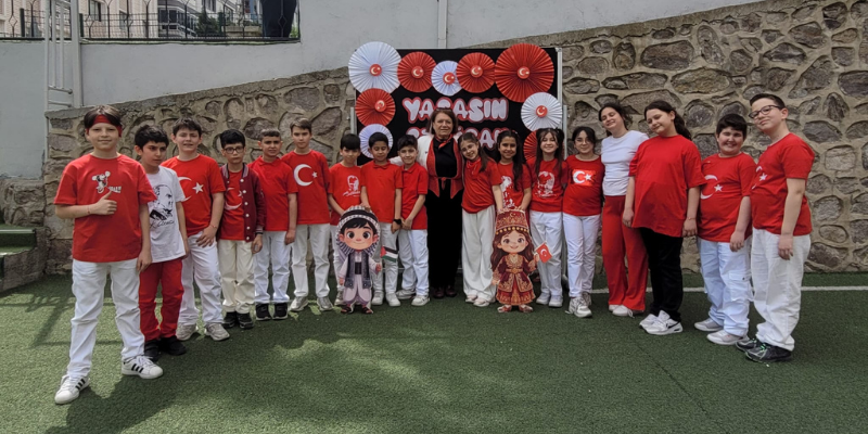 23 NISAN HEYECAN VE HUZUNLE KUTLANDI 2 - Delta Koleji